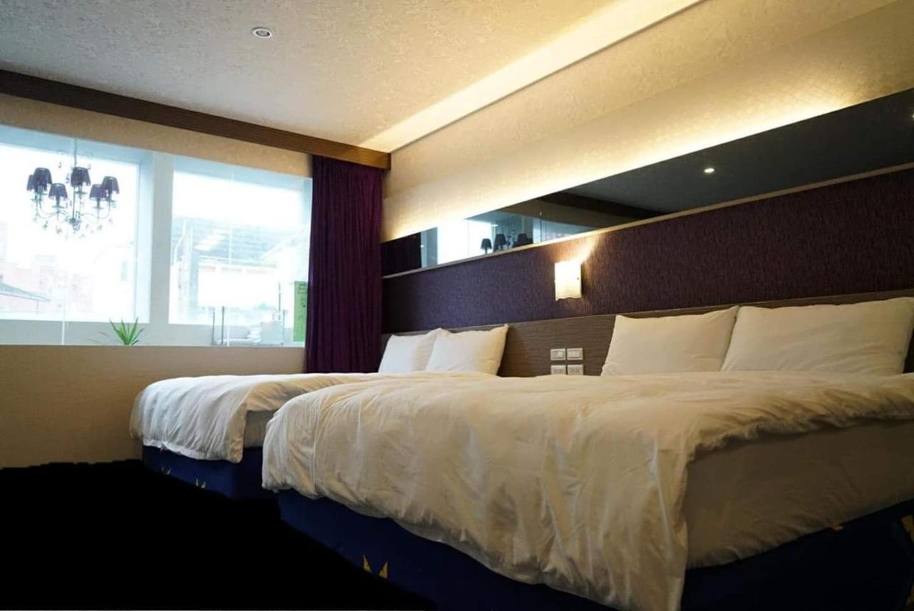 Apartamento Yily House怡家居 Yilan Exterior foto